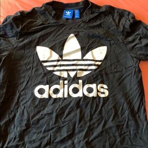 Adidas T-shirt